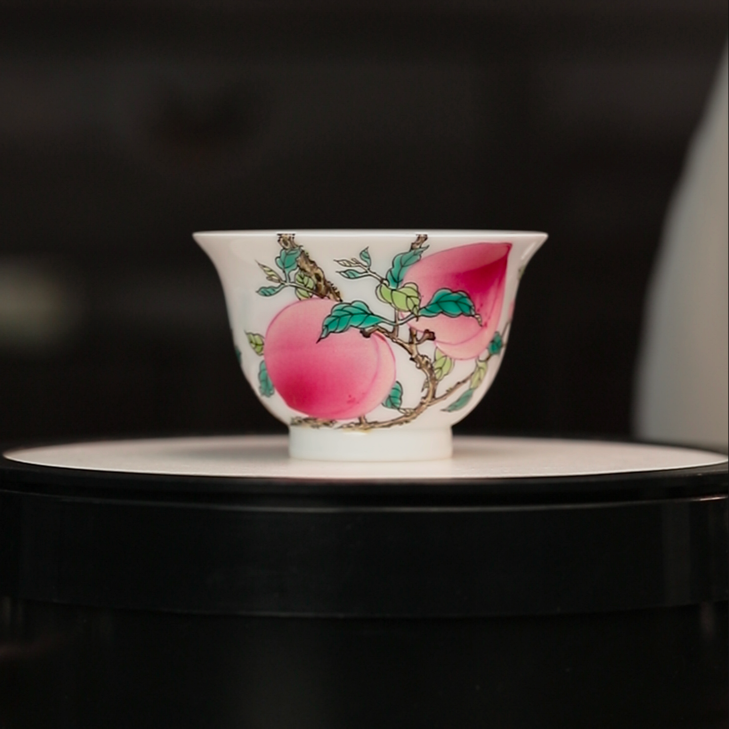 12.24/m304c2/粉彩五桃主人杯