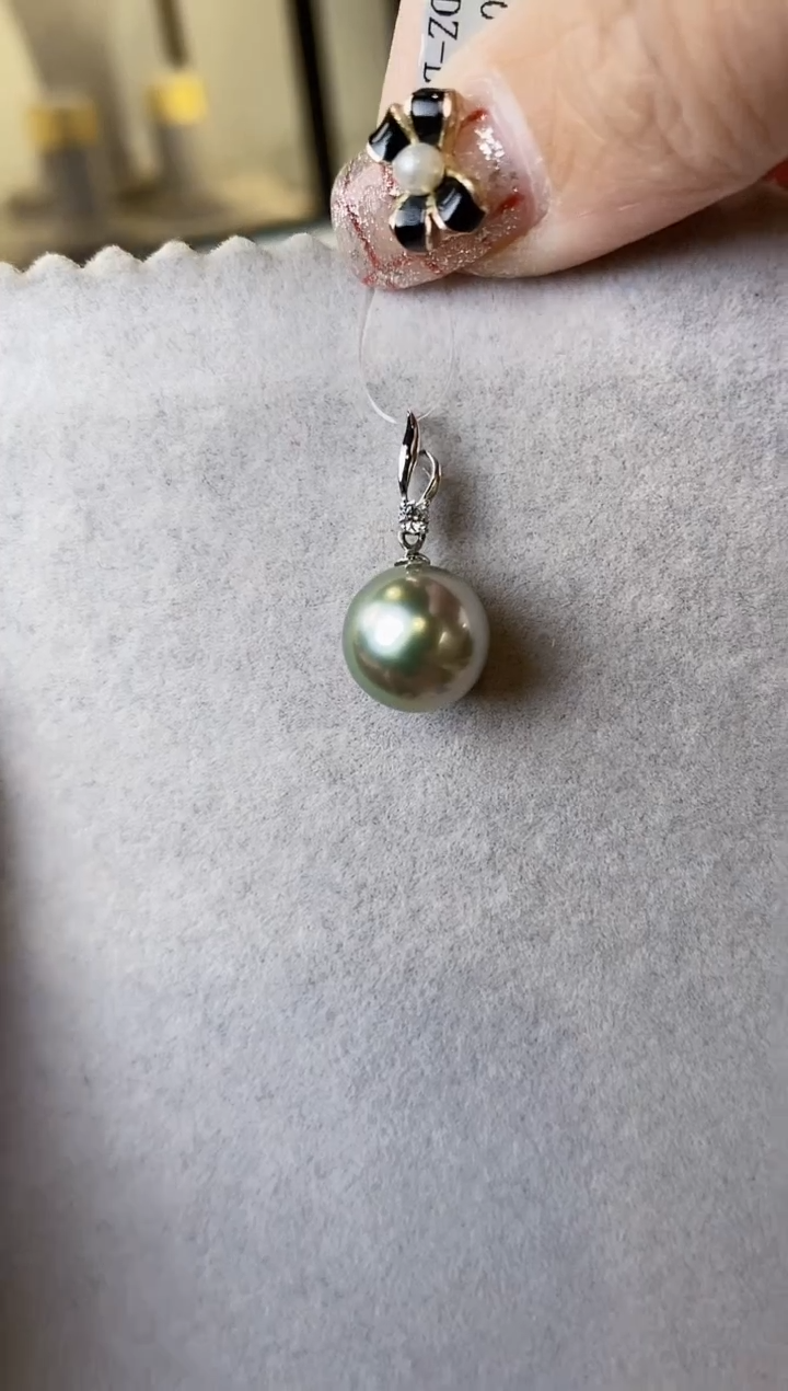 【闪购商品】海水珍珠吊坠(不含链)18K金镶嵌10-11海水珍珠吊坠