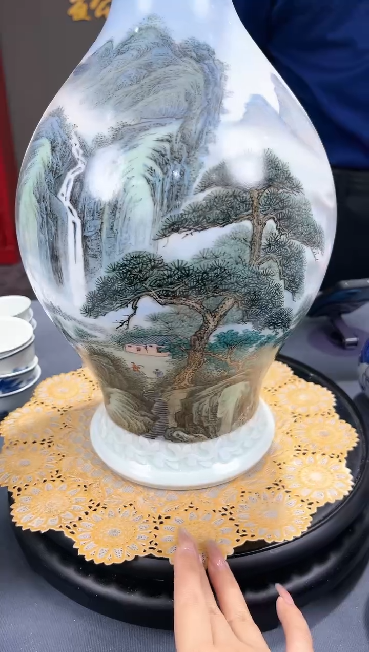 【闪购商品】官窑瓷画院622官窑瓷画院松风清韵赏瓶