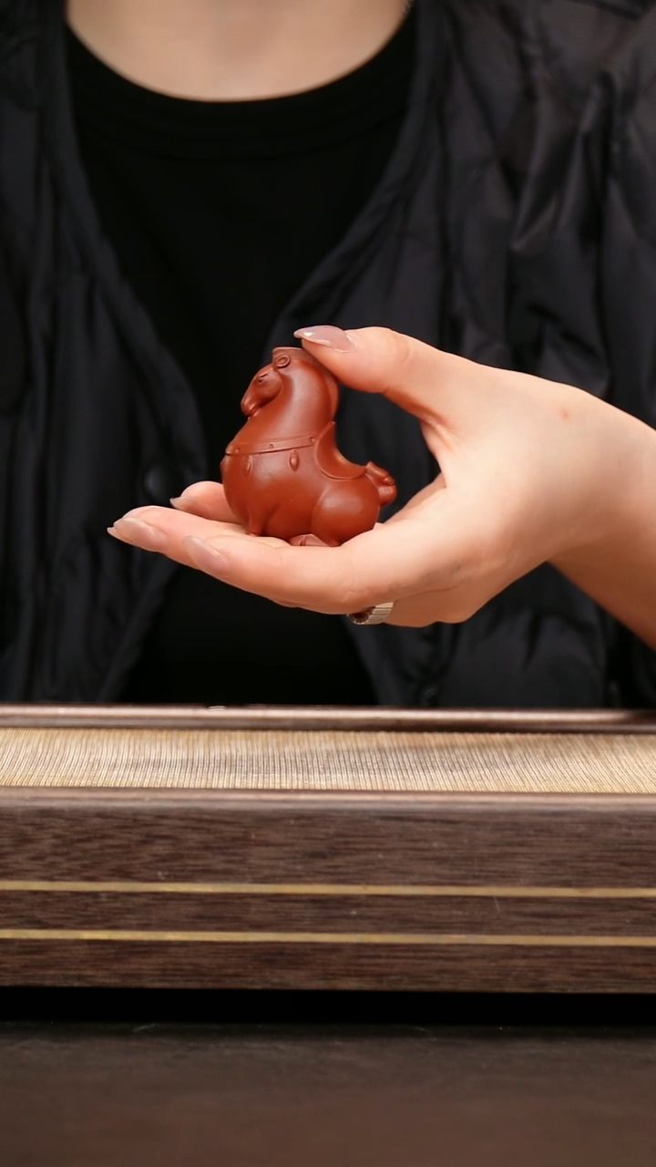 茶壶紫砂朱泥 小唐马