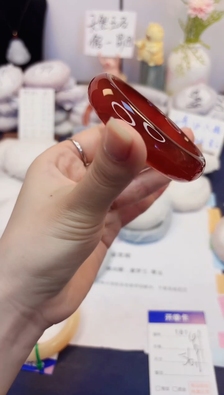 【闪购商品】石英质玉手镯未镶嵌181-玛瑙-圈口56