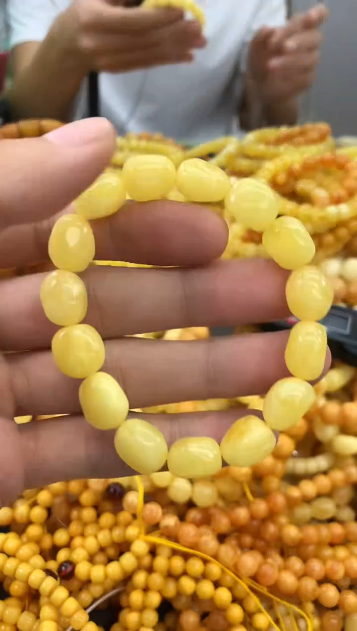 裸石蜜蜡未镶嵌手串