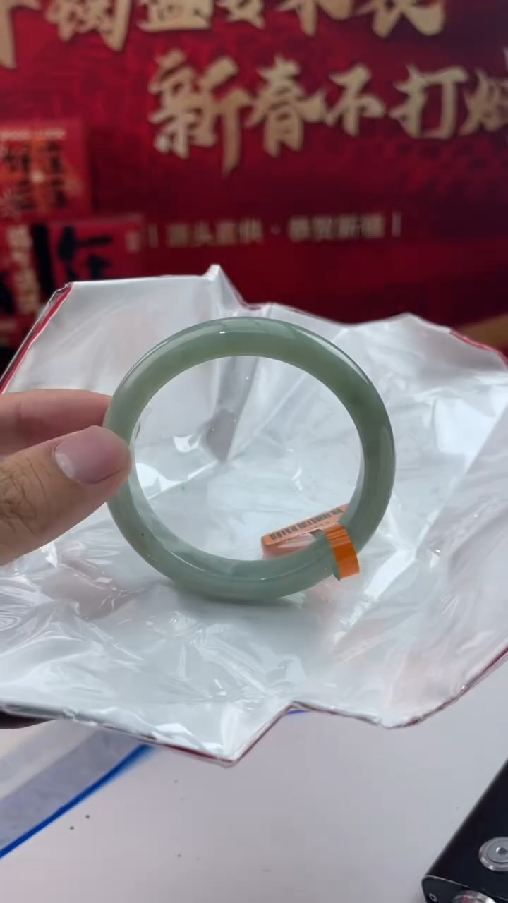 【闪购商品】翡翠手镯未镶嵌8翡翠手镯