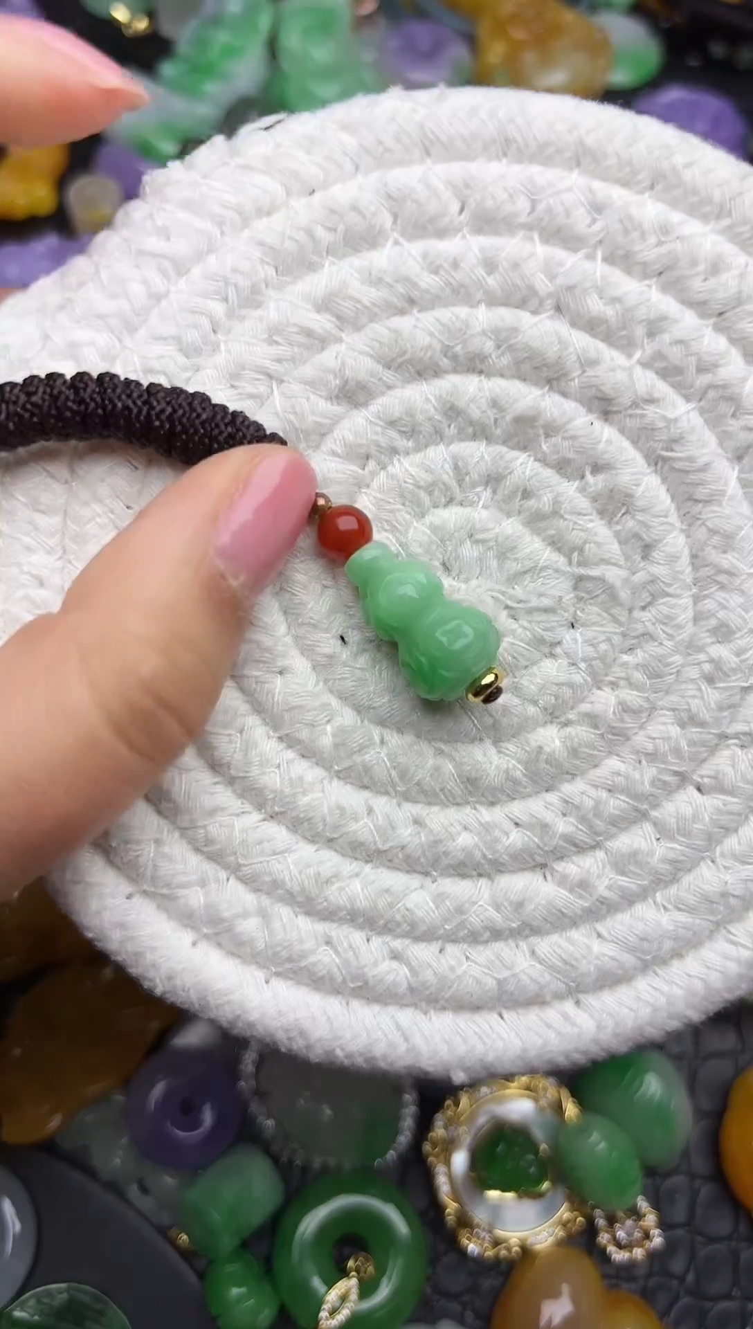 颈饰未镶嵌翡翠缅甸翡翠吊坠