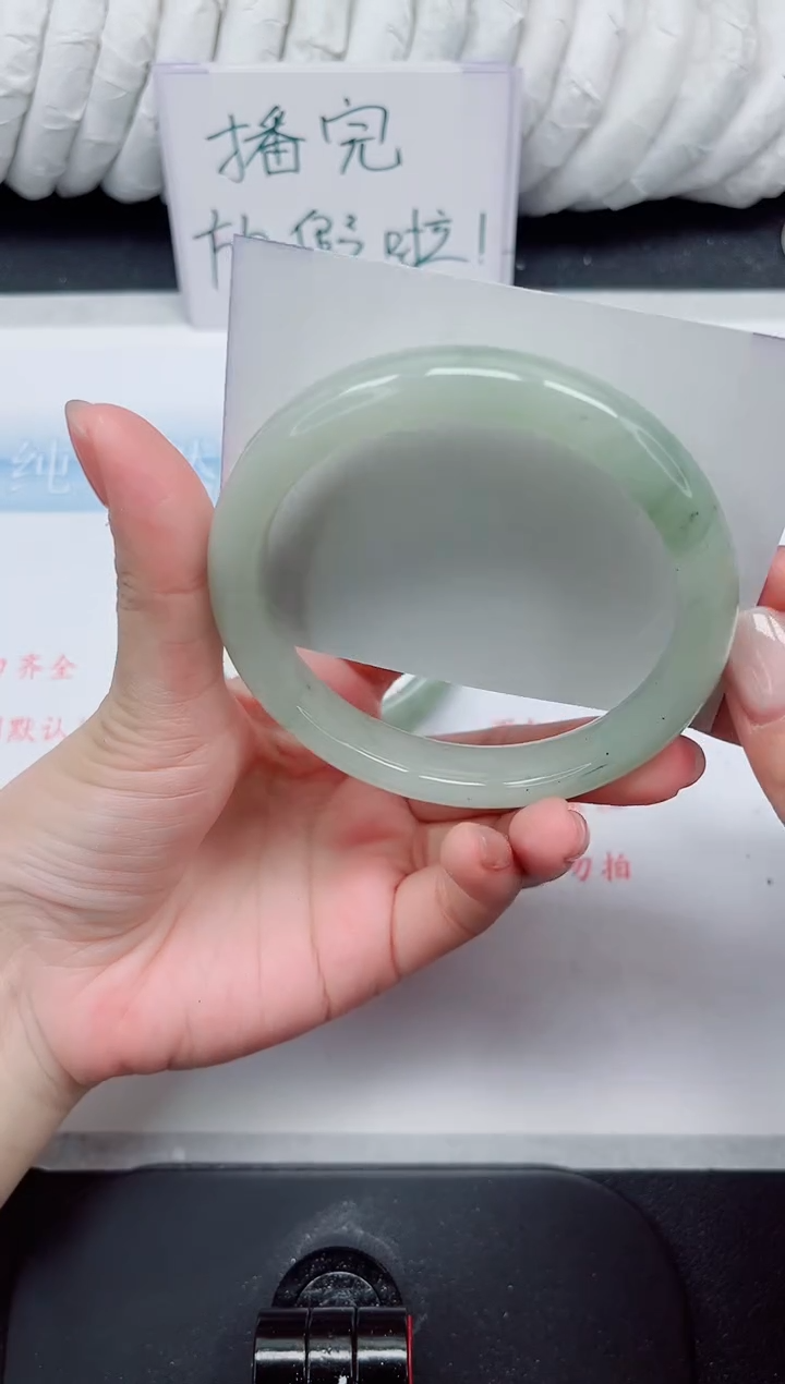 【闪购商品】石英质玉手镯未镶嵌327#63.1