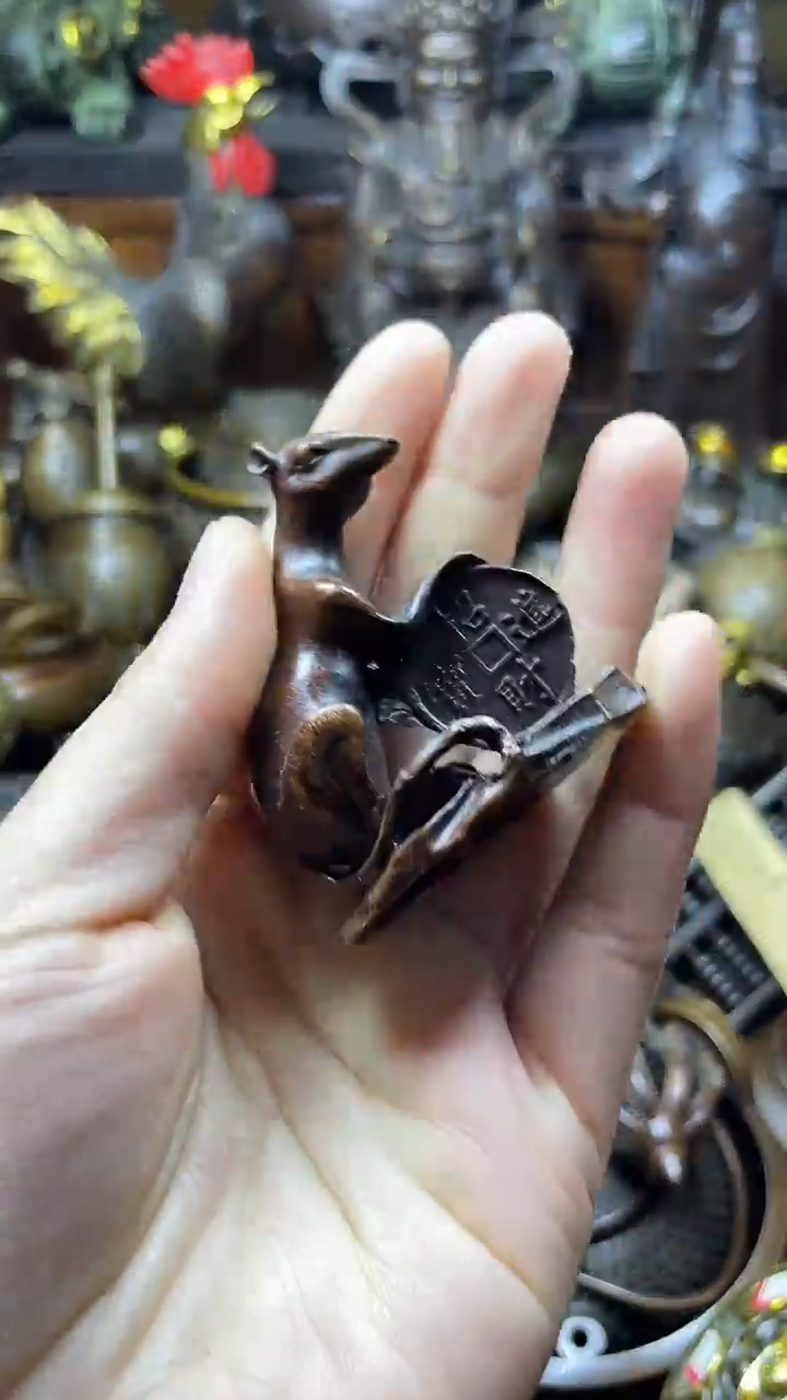 闪购链接，点击下单，有运费险，铜摆件