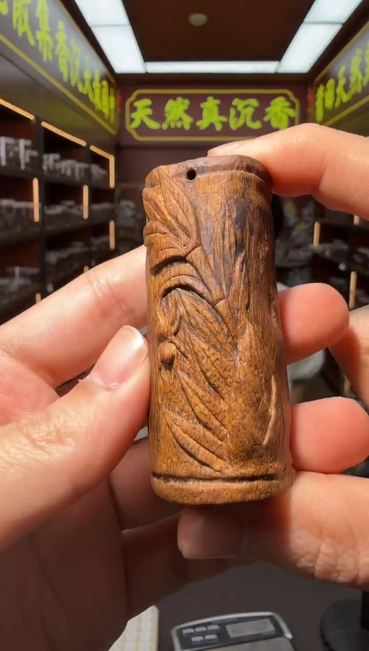 沉香吊坠145号红土多样性发一