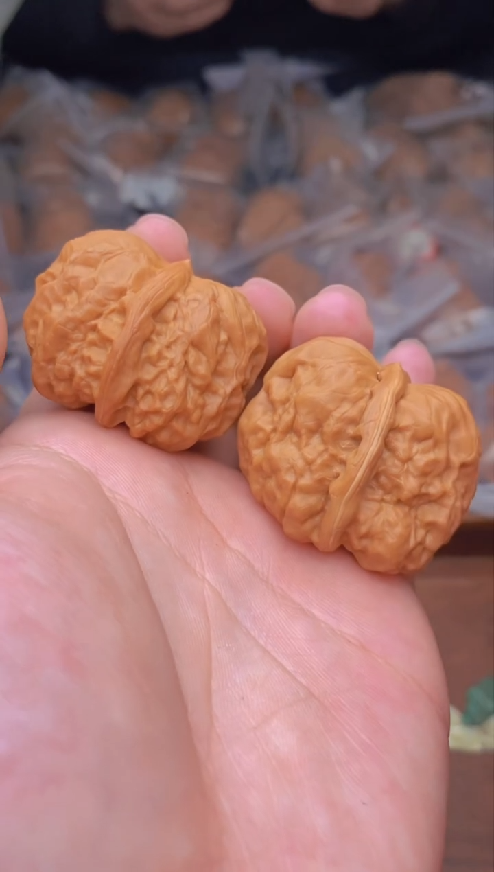 【闪购商品】文玩核桃把件G176号36尺蛤蟆