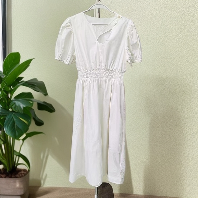 036 简约清爽连衣裙