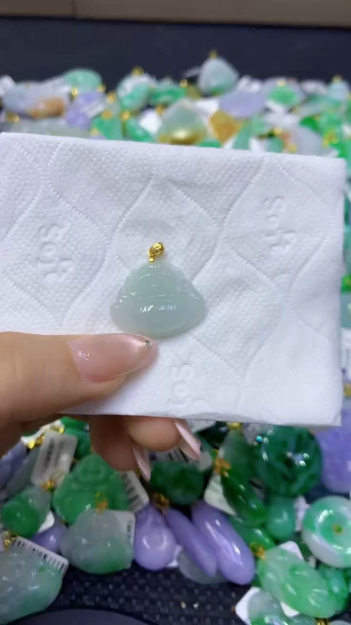 颈饰未镶嵌翡翠天然缅甸翡翠A货