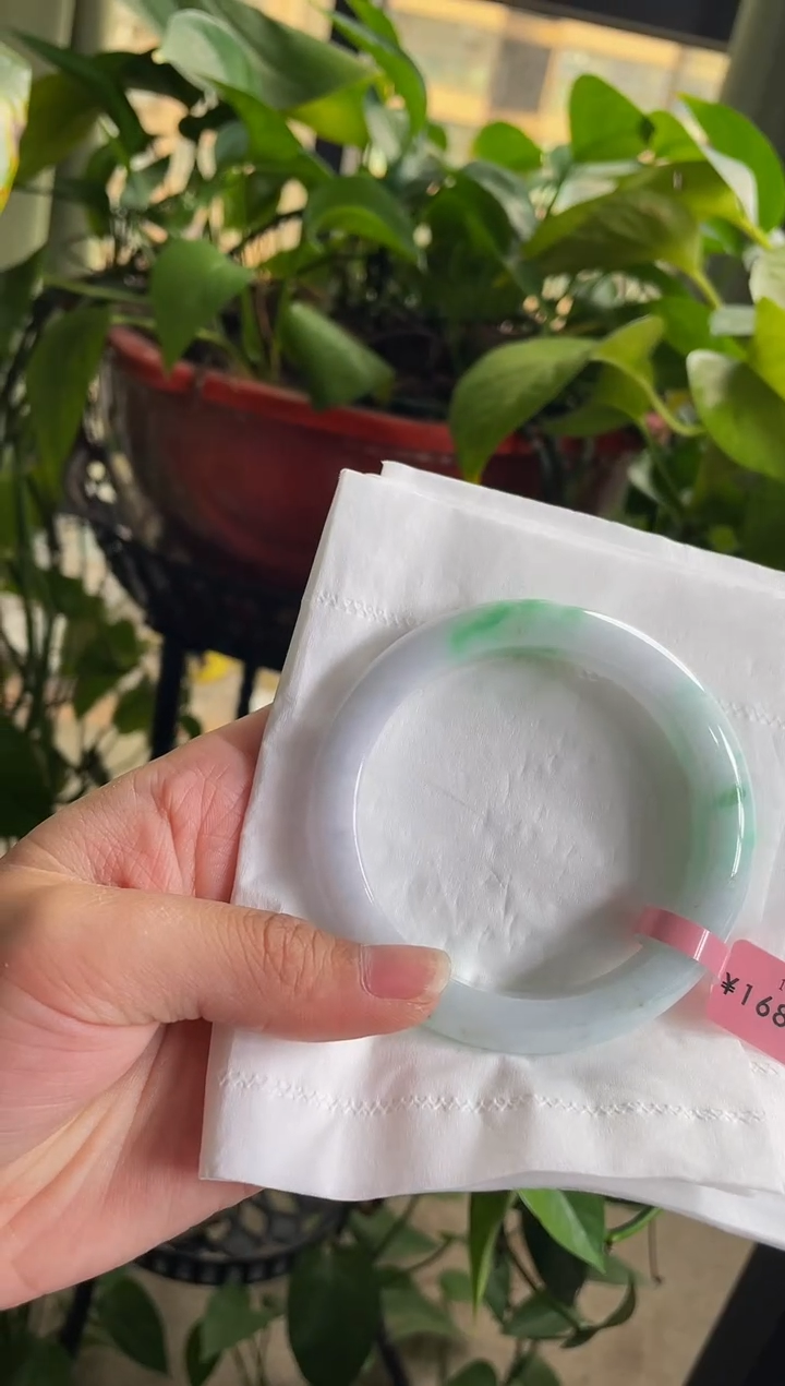 【闪购商品】翡翠手镯未镶嵌55手镯56.8