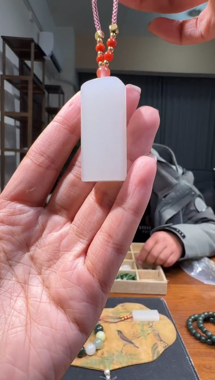 【闪购商品】和田玉19未镶嵌1.12俊龙