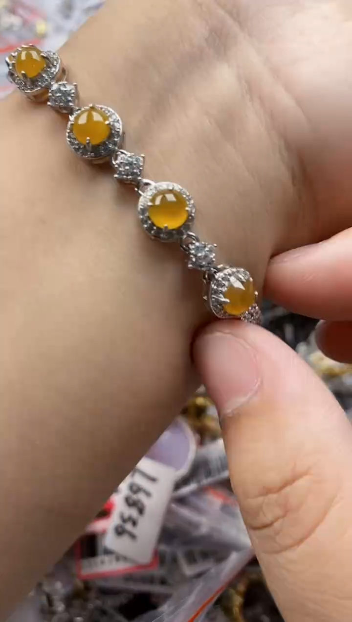 翡翠戒指银S925镶嵌6666      3