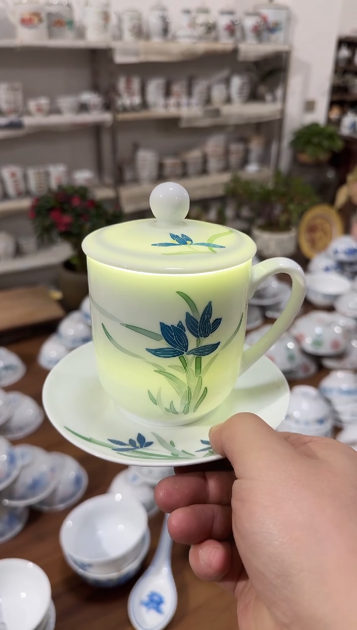 【闪购商品】摆件手绘兰草杯微瑕介意勿拍