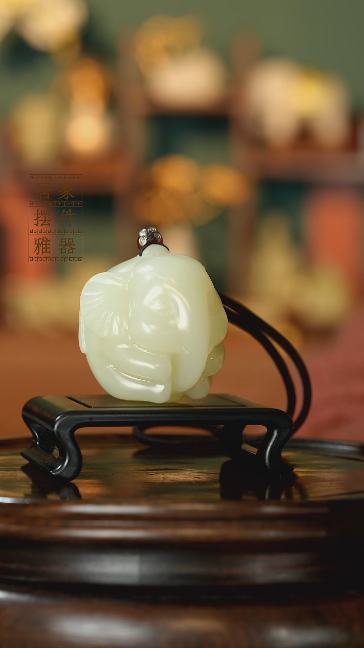 玉《手握吉象》摆件