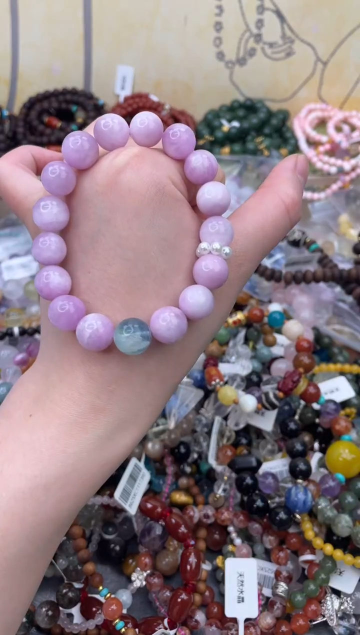 未镶嵌锂辉石手串106