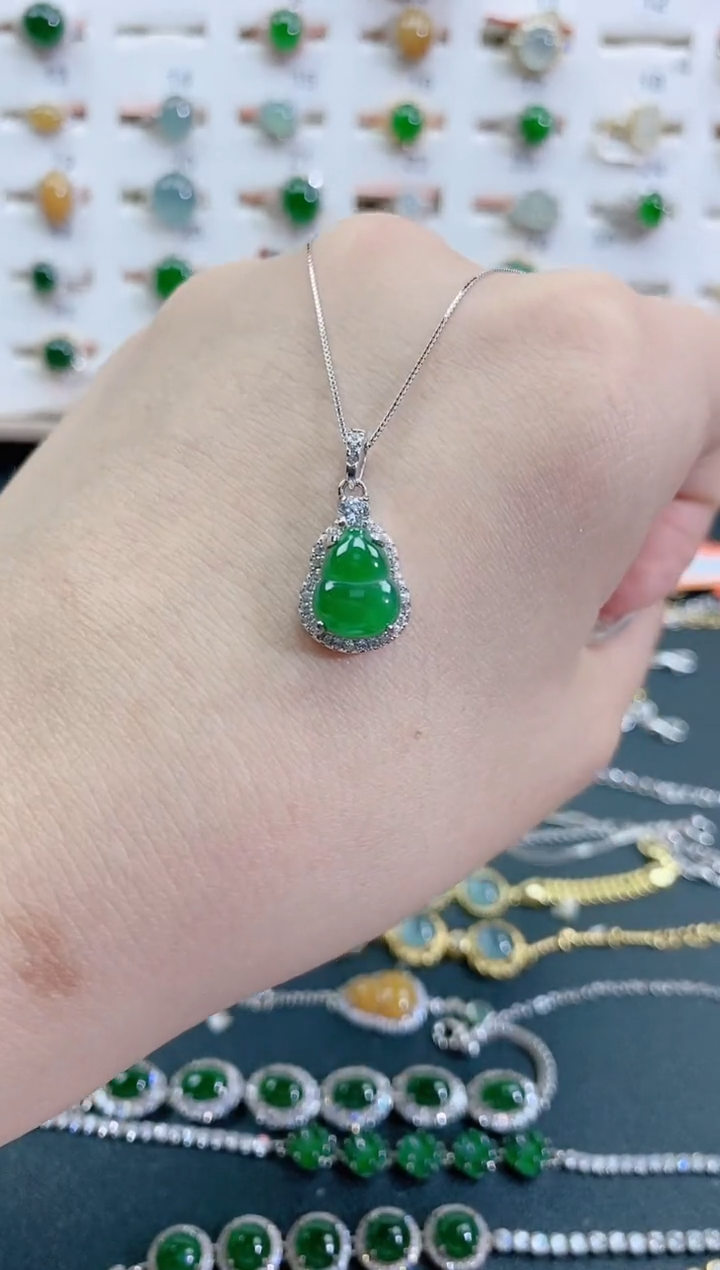 颈饰银S925镶嵌翡翠天然翡翠
