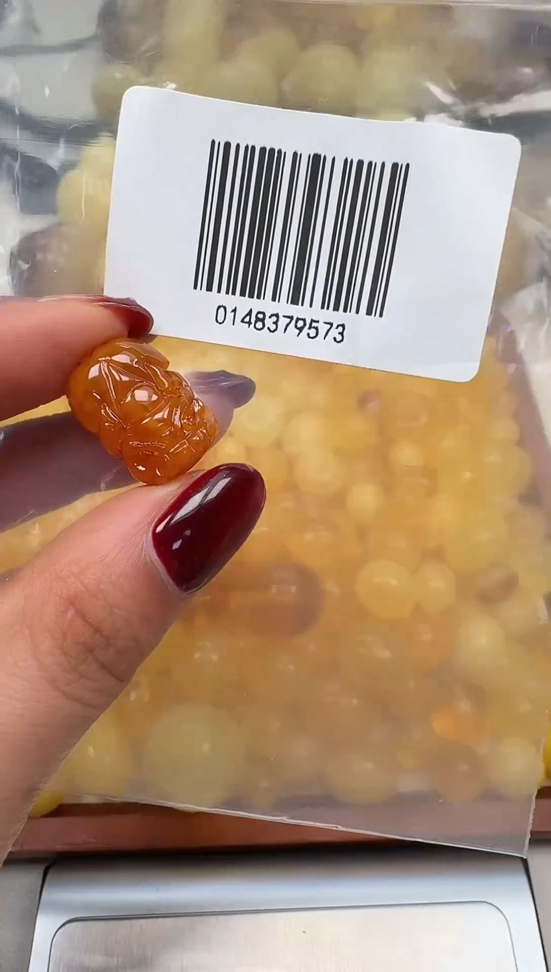 裸石琥珀未镶嵌如图