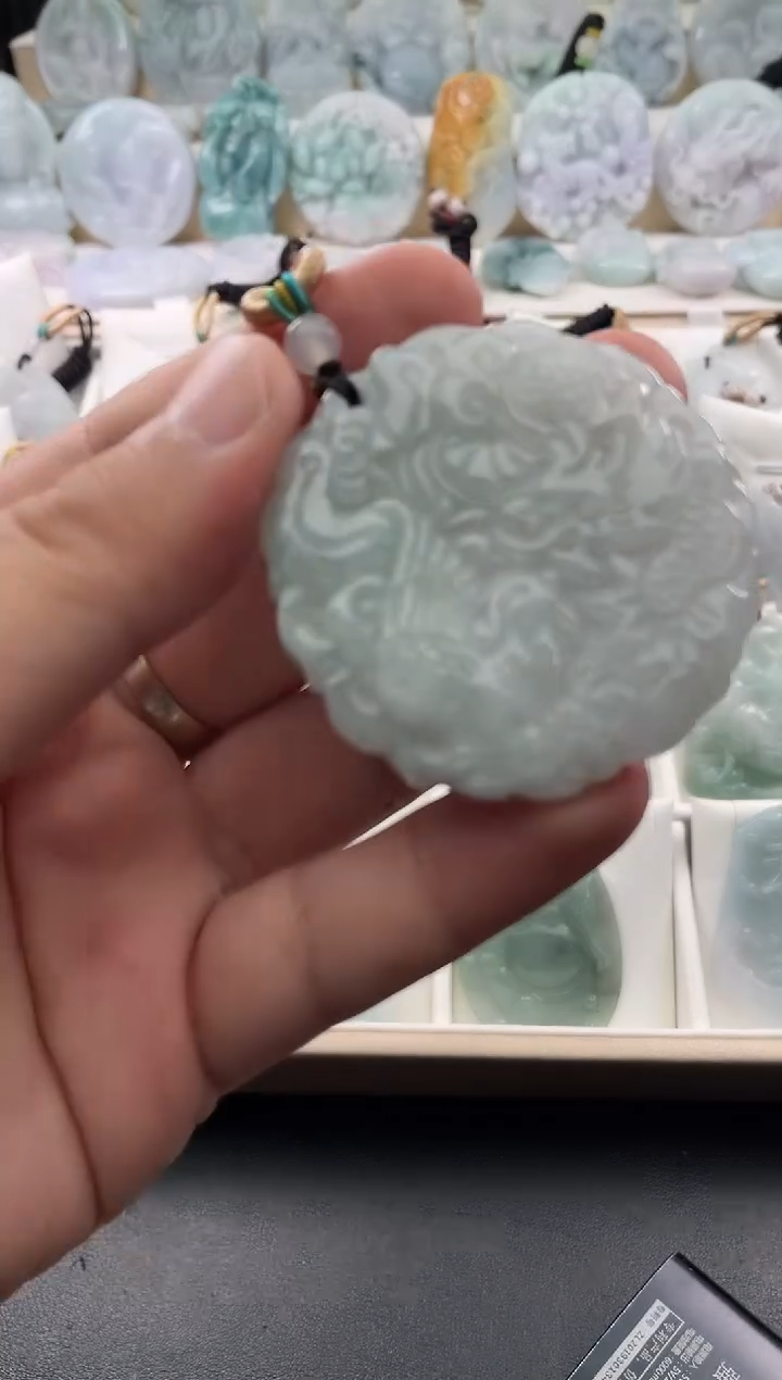 颈饰未镶嵌翡翠25/10/29/.178