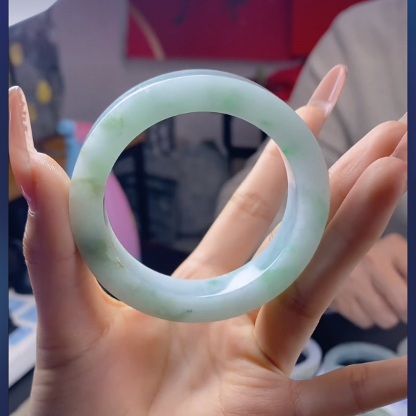 天然缅甸翡翠A货毛胚定制手镯（52-54圈口）