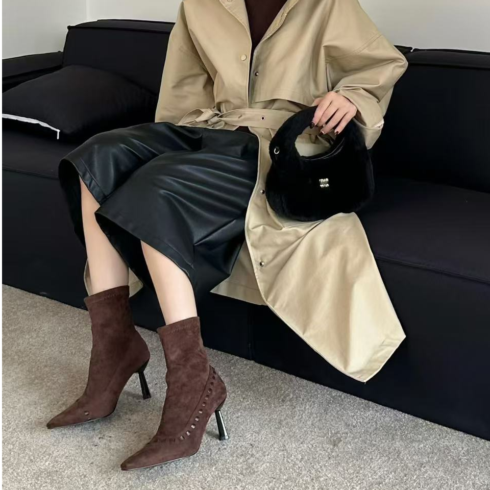 [001-200]网红韩系潮牌拼接编制2025秋冬气质百搭新款时装短靴