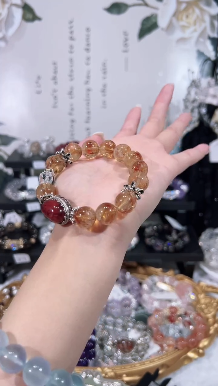 【闪购商品】水晶手链未镶嵌天然水晶默认微瑕 多样性发货发其一