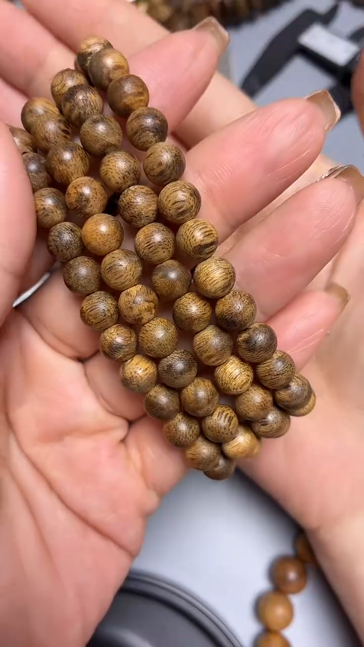 沉香手串江*菩萨棋圆珠长串0.7多样性发其一