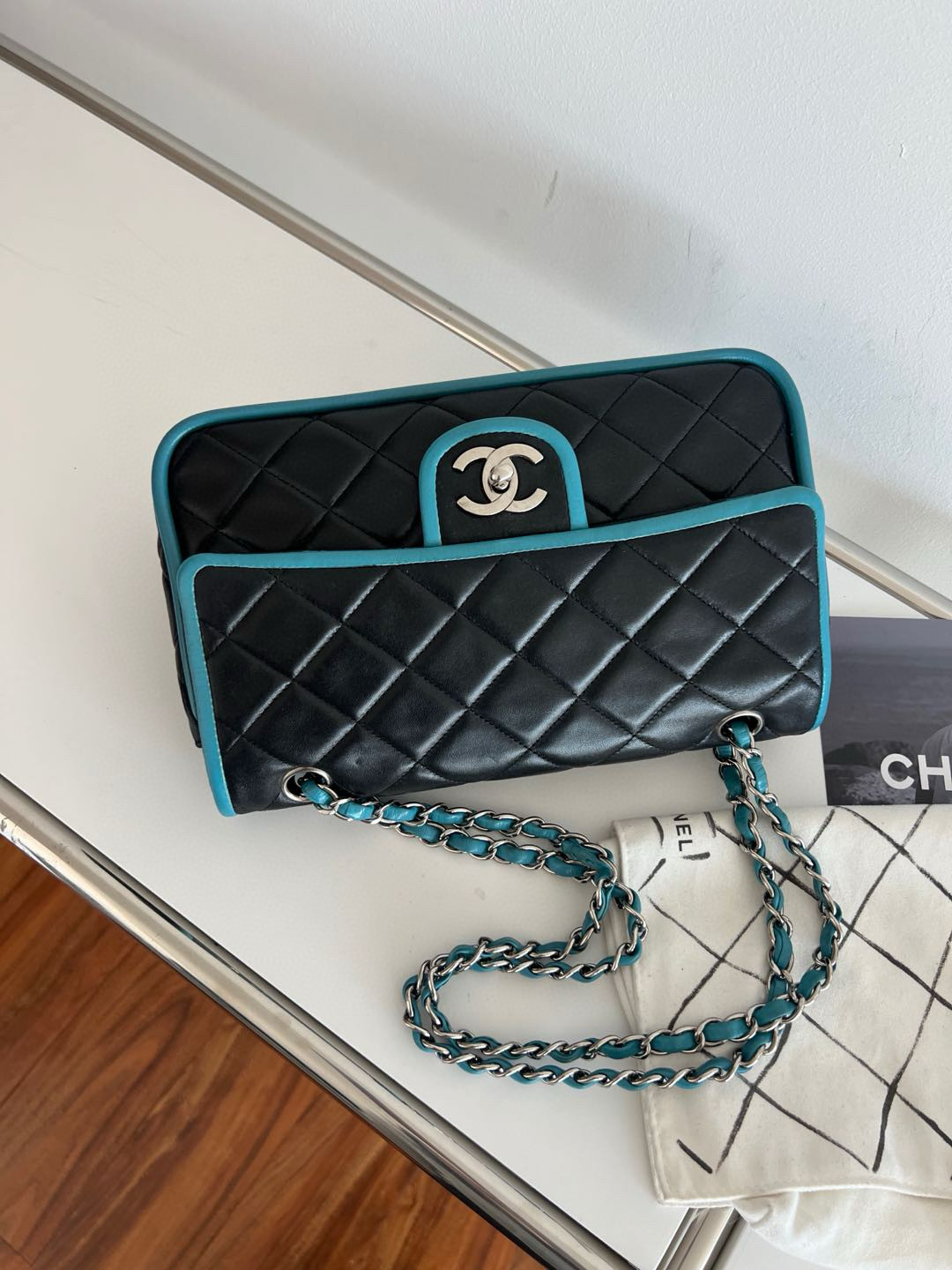 95新 Chanel/香奈儿 0347 Chanel蓝色滚边拼色cf