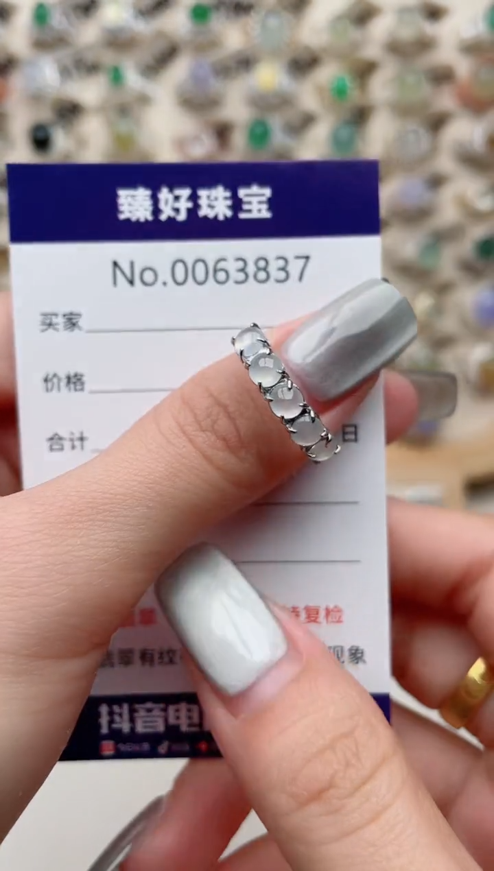 【闪购商品】翡翠戒指银S925镶嵌............