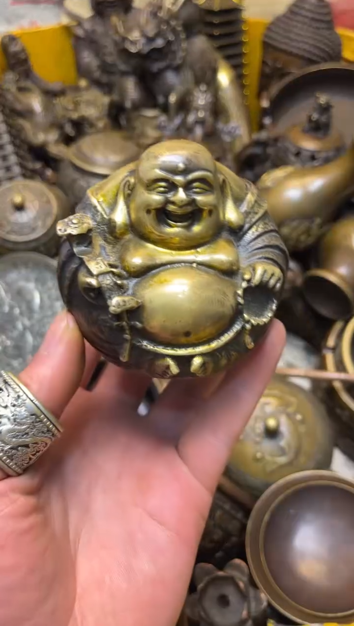 精美铜器，点击下单