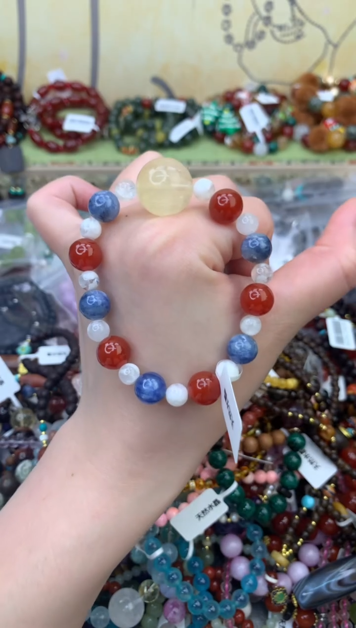 未镶嵌蓝晶石手串180