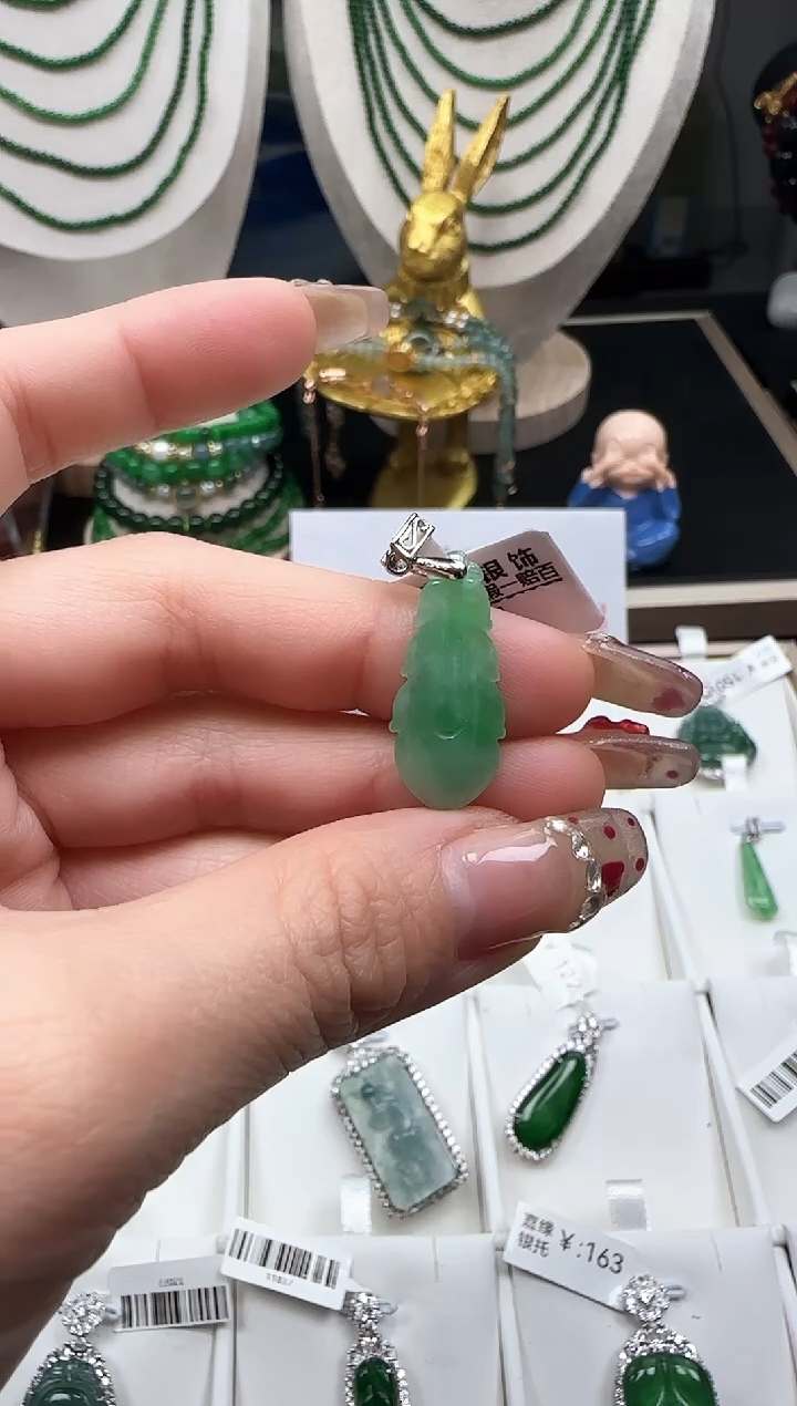 【闪购商品】翡翠吊坠(不含链)银S925镶嵌【海莎一口翠】翡翠挂件1