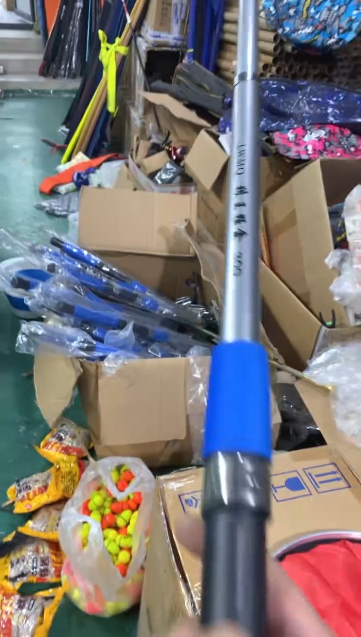 3米狼王猛禽海竿两根送地插   