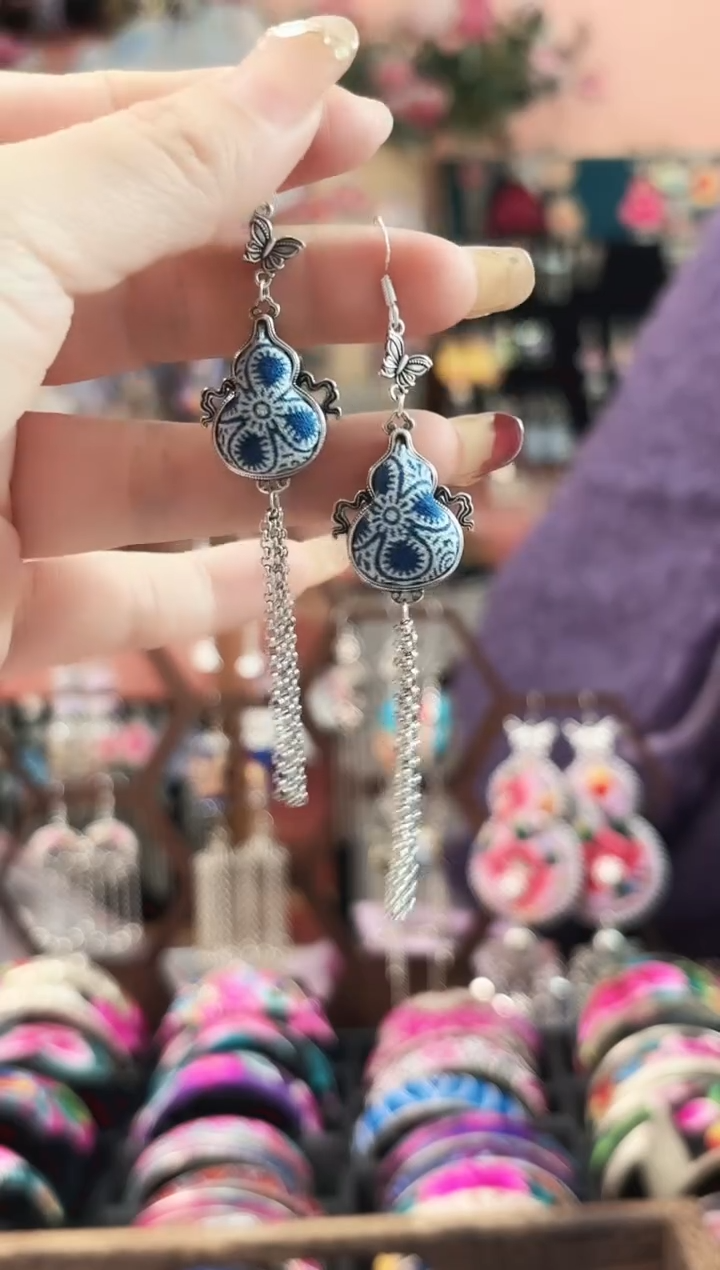 艺枝独绣手工饰品448