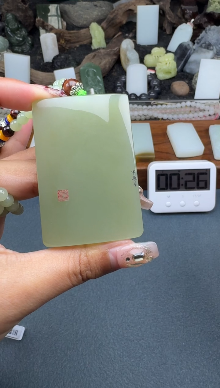 【闪购商品】和田玉颈饰未镶嵌菲菲