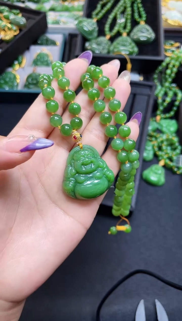 【闪购商品】和田玉套链18K金镶嵌35MM 多样性发一