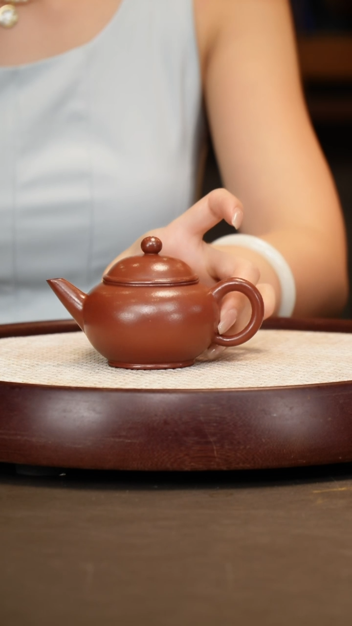 茶壶紫砂【应亚林】龙山朱砂 水平