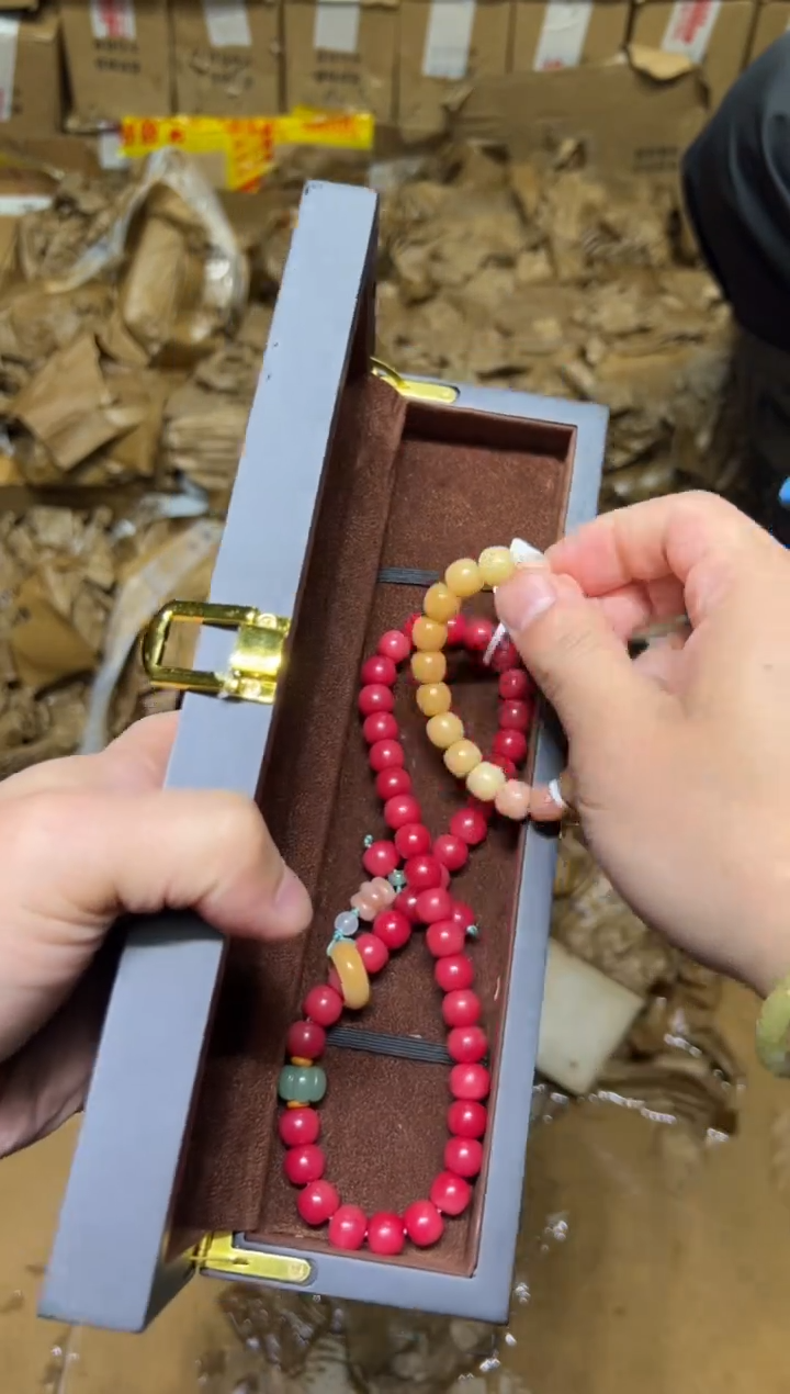 手串S级精选手串233+（无礼盒发货）