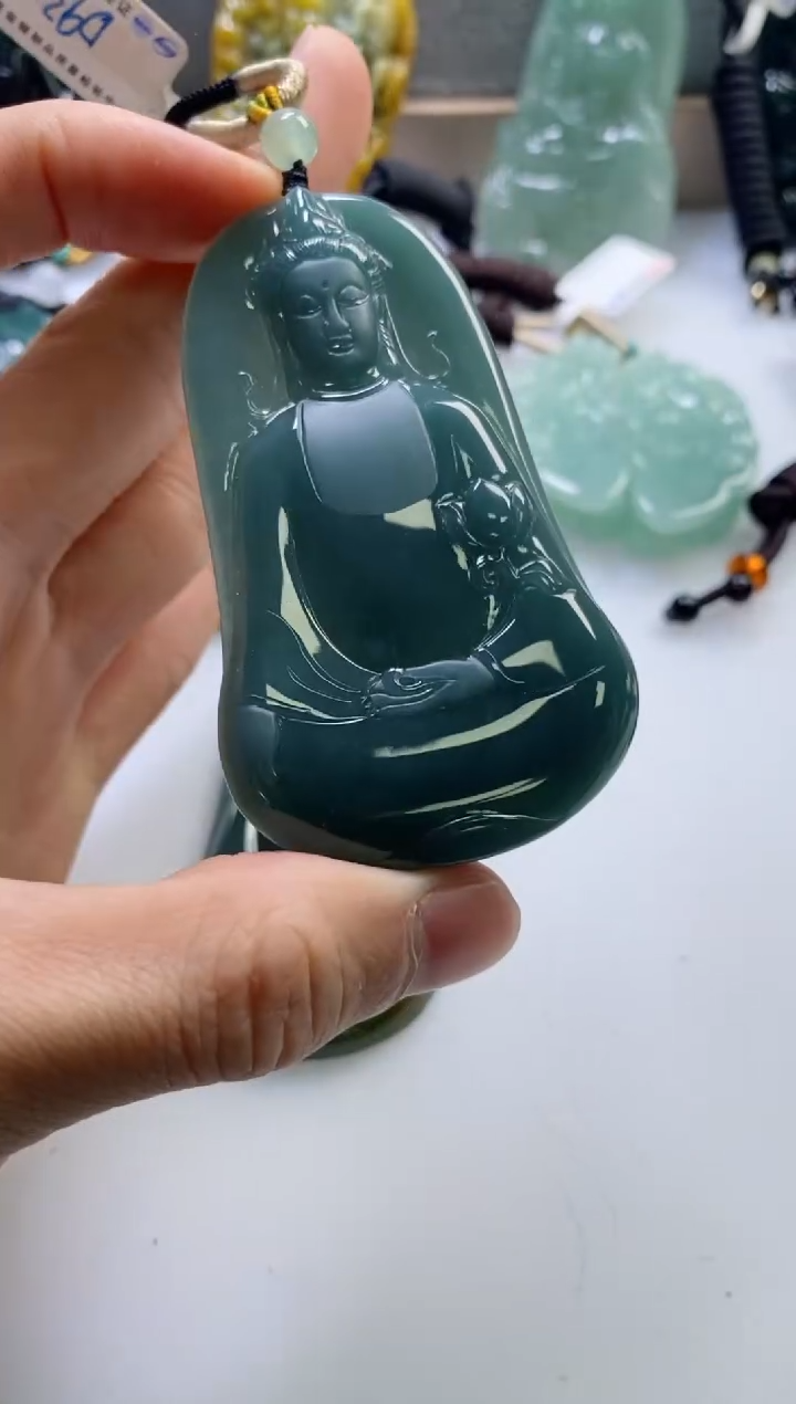 【闪购商品】翡翠挂件未镶嵌              