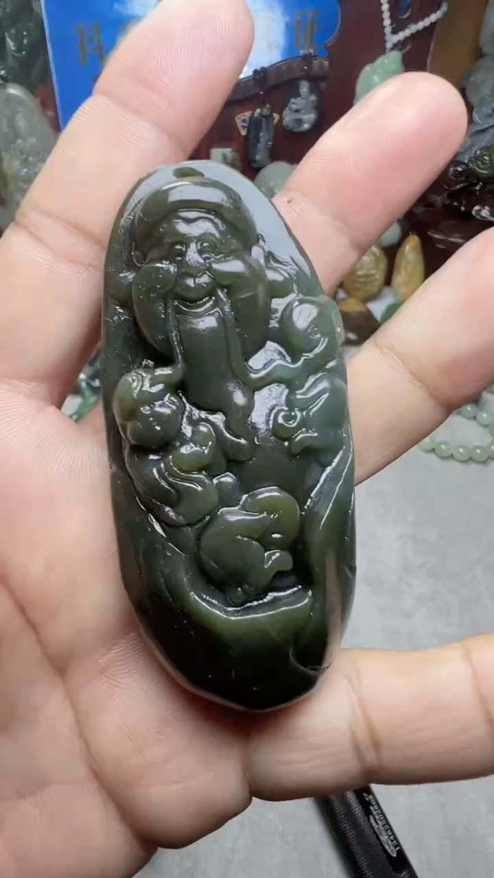 【闪购商品】和田玉把件未镶嵌有裂