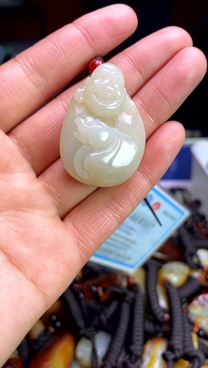 【闪购商品】和田玉颈饰未镶嵌1