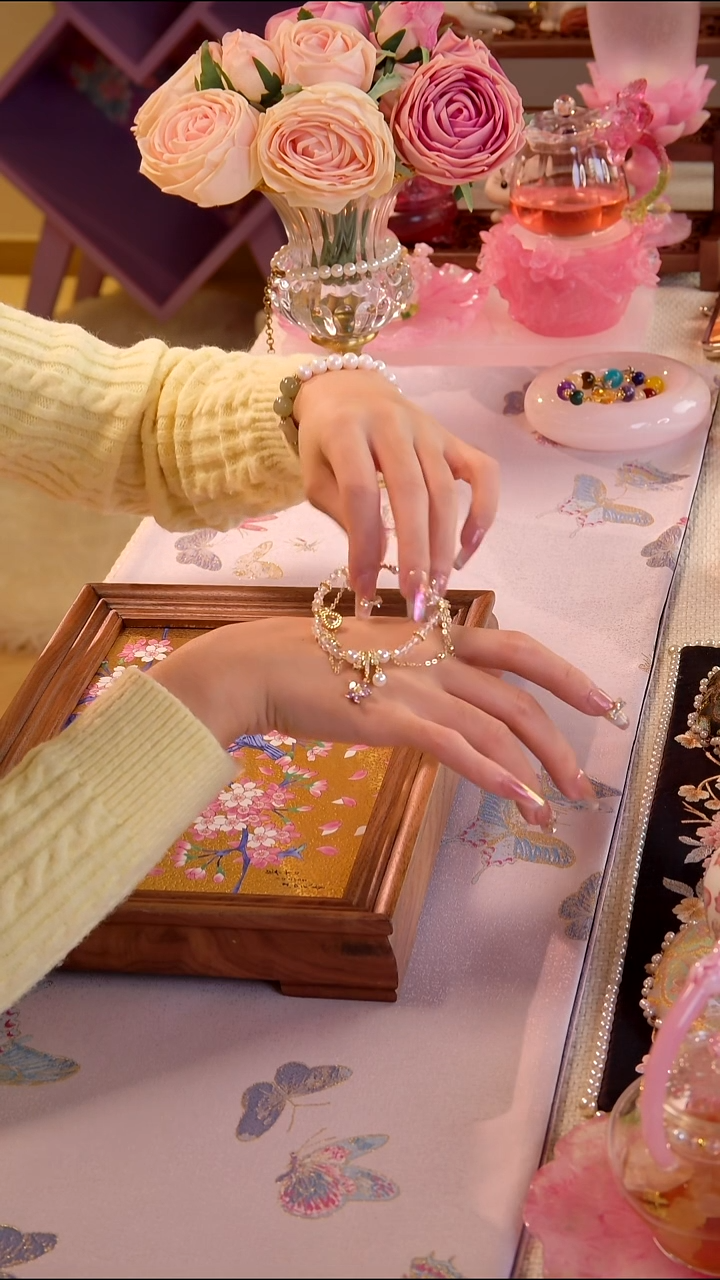 提溜如图所示---