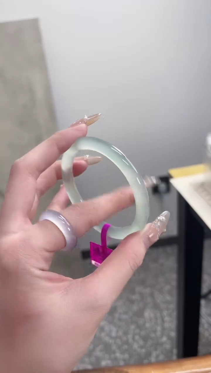 【闪购商品】玛瑙/玉髓手镯未镶嵌54-55圈 需要包容