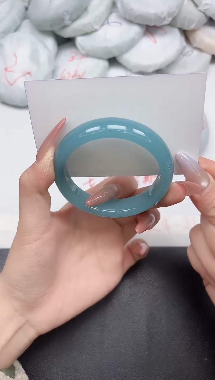 未镶嵌手镯石英质玉170-54