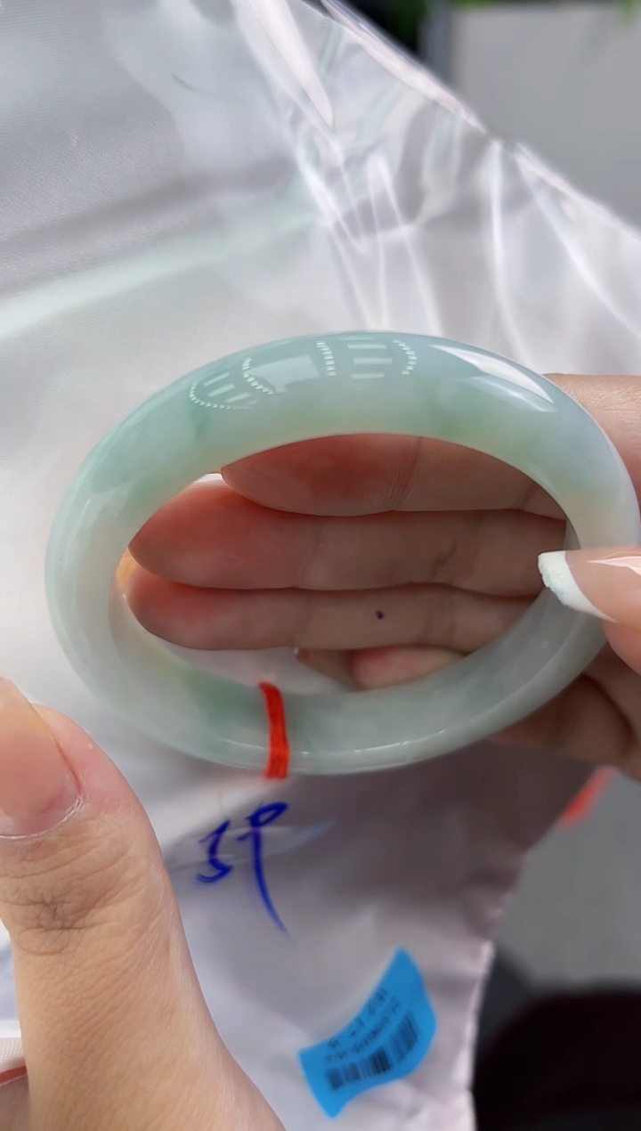 【闪购商品】翡翠手镯未镶嵌翡翠手镯