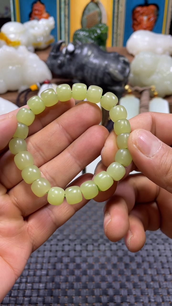 【闪购商品】和田玉吊坠(不含链)未镶嵌和田玉手连