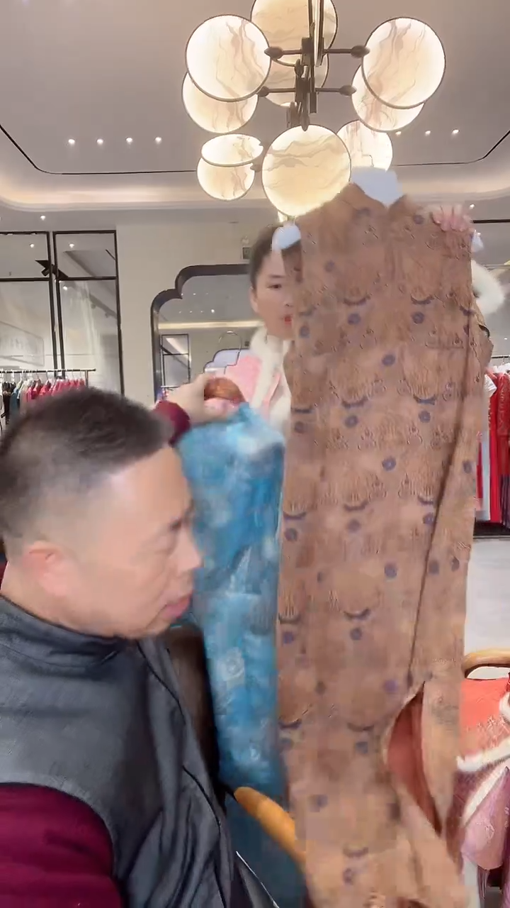 织绣真丝香云纱定制款长旗袍 599 xl码