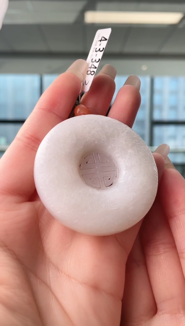 颈饰未镶嵌和田玉牌 348