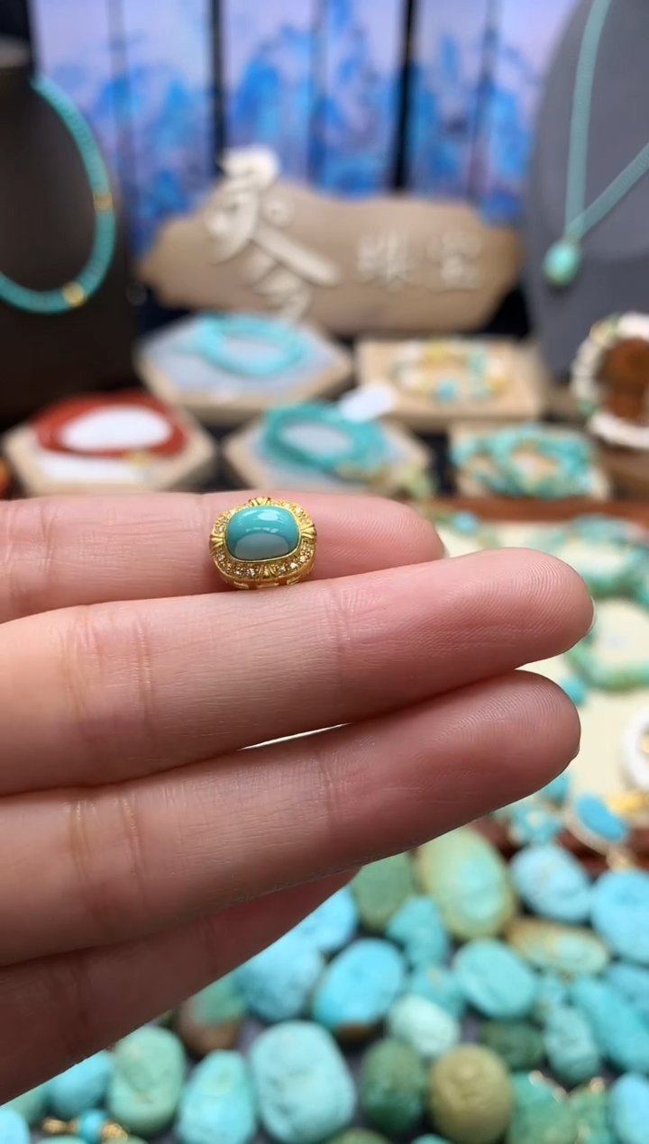 【闪购商品】绿松石挂件18K金镶嵌水波纹潘多拉