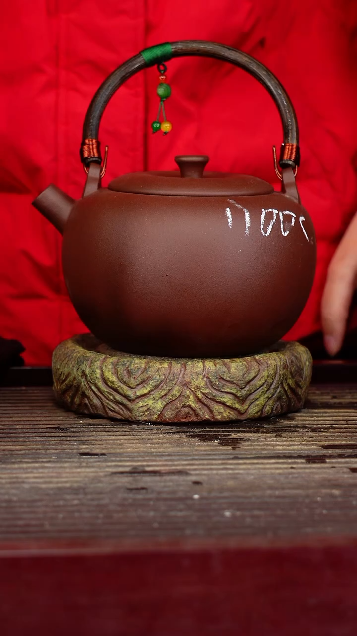 宜兴原矿紫砂壶茶壶宜兴原矿紫砂壶茶壶1100C